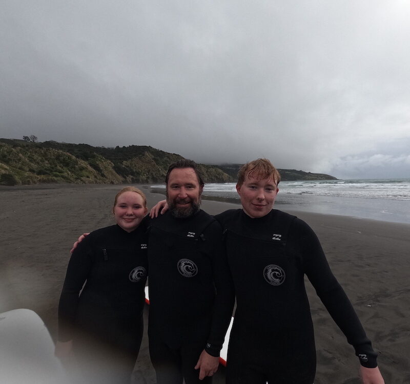 Raglan surf lesson