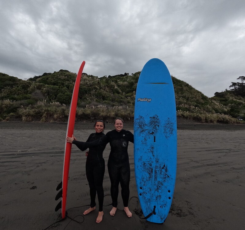 Raglan surf lesson